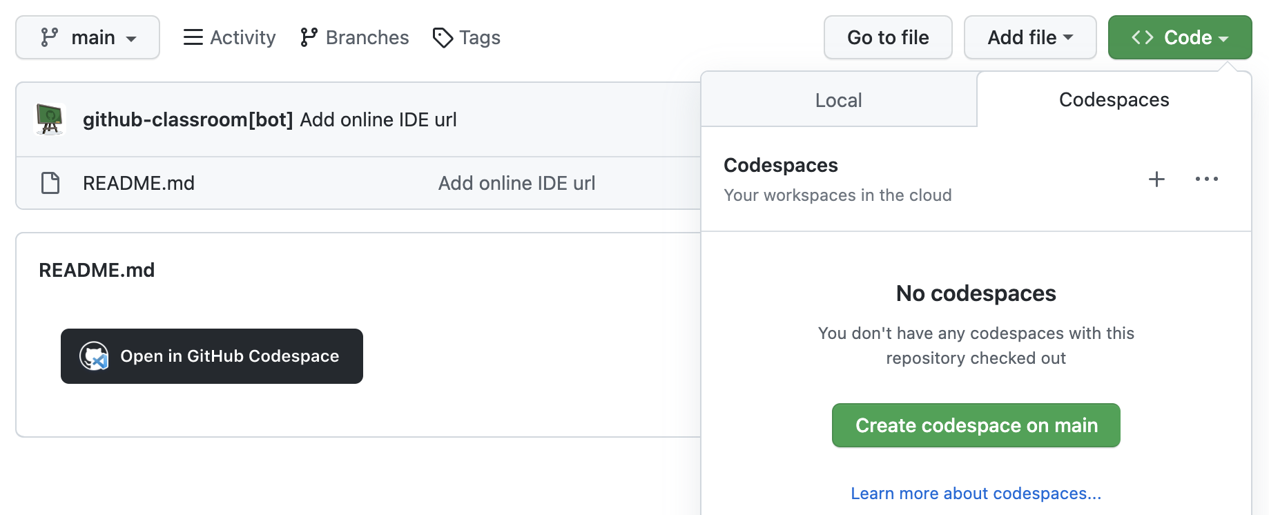 Screenshot des Zuweisungsrepositories. Das Dropdownmenü „Code“ zum Starten eines neuen Codespace ist erweitert.